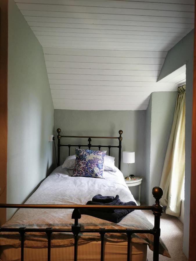 Wellstone Cottages - Jasmine Llanfyrnach Exteriör bild
