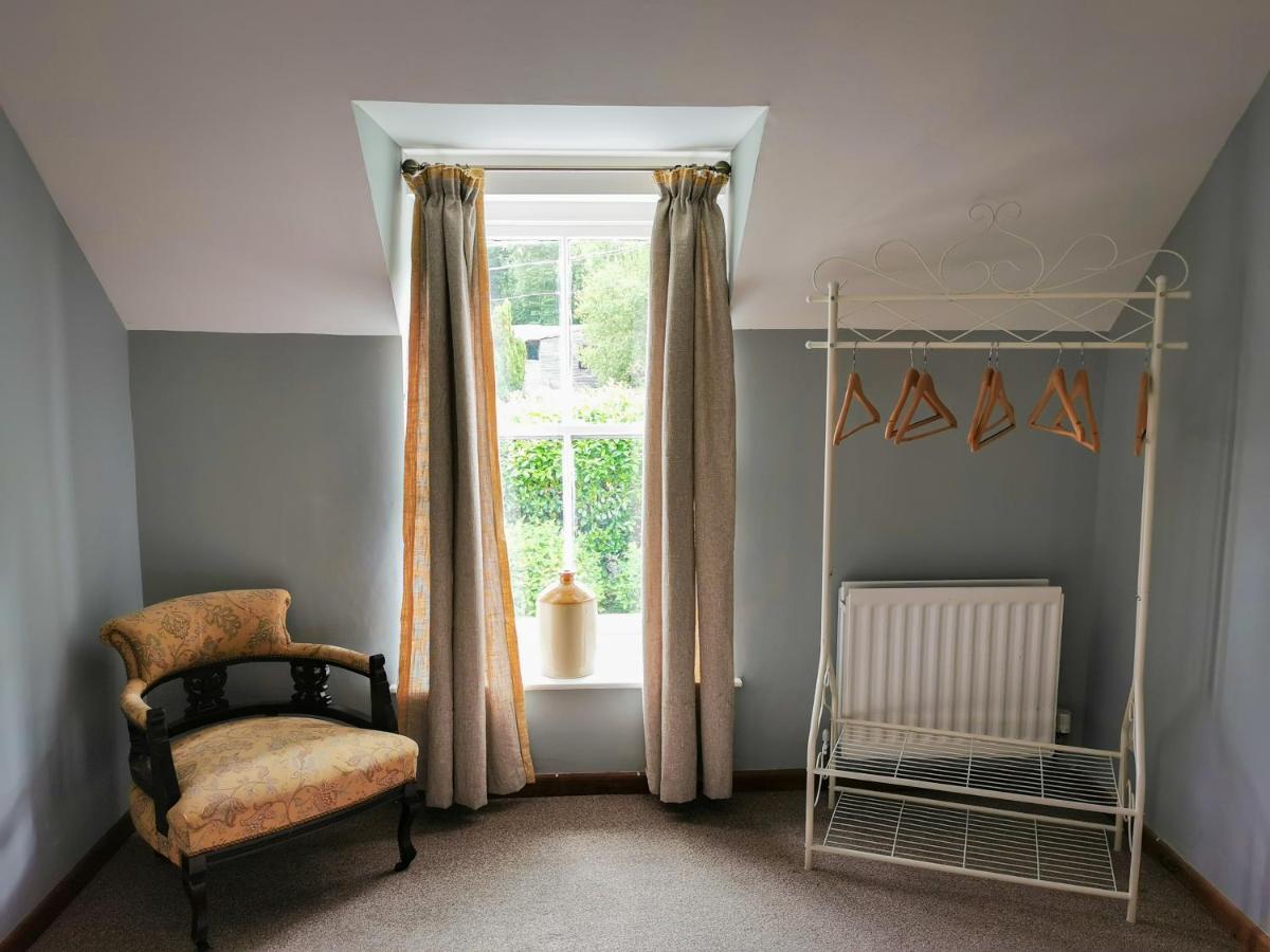 Wellstone Cottages - Jasmine Llanfyrnach Exteriör bild