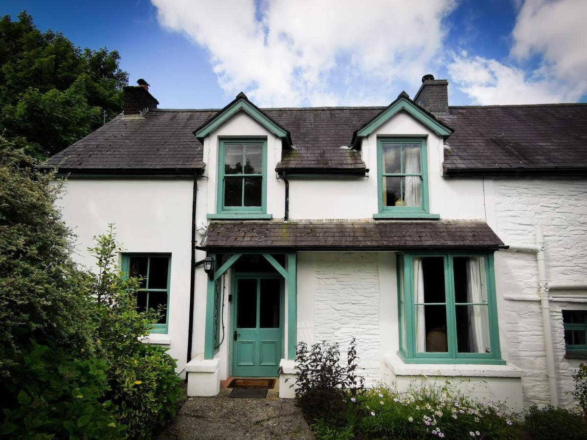 Wellstone Cottages - Jasmine Llanfyrnach Exteriör bild